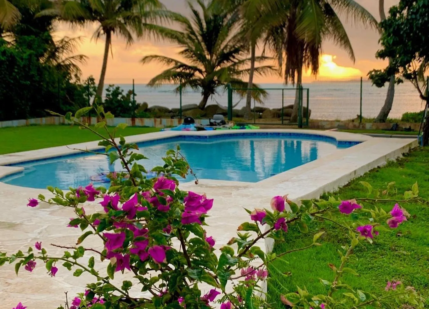 Windancer Beachfront Villa In Las Picuas Río Grande Puerto Rico